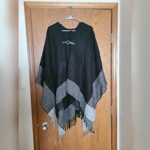 Denver Hayes Black Grey White Shawl With Buckle Detail